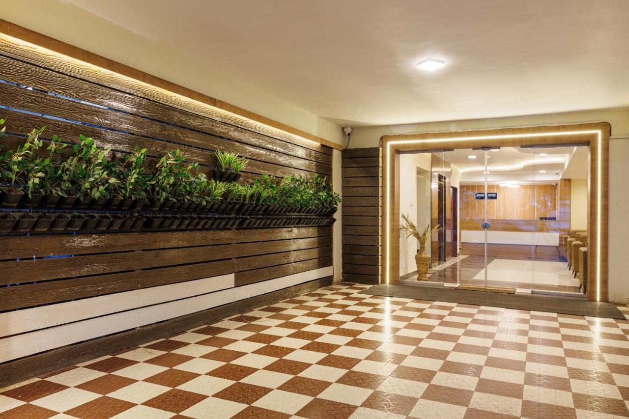 Hotel Comfort Park - Opposite Sri Ramachandra Medical College Porur Chennai Extérieur photo