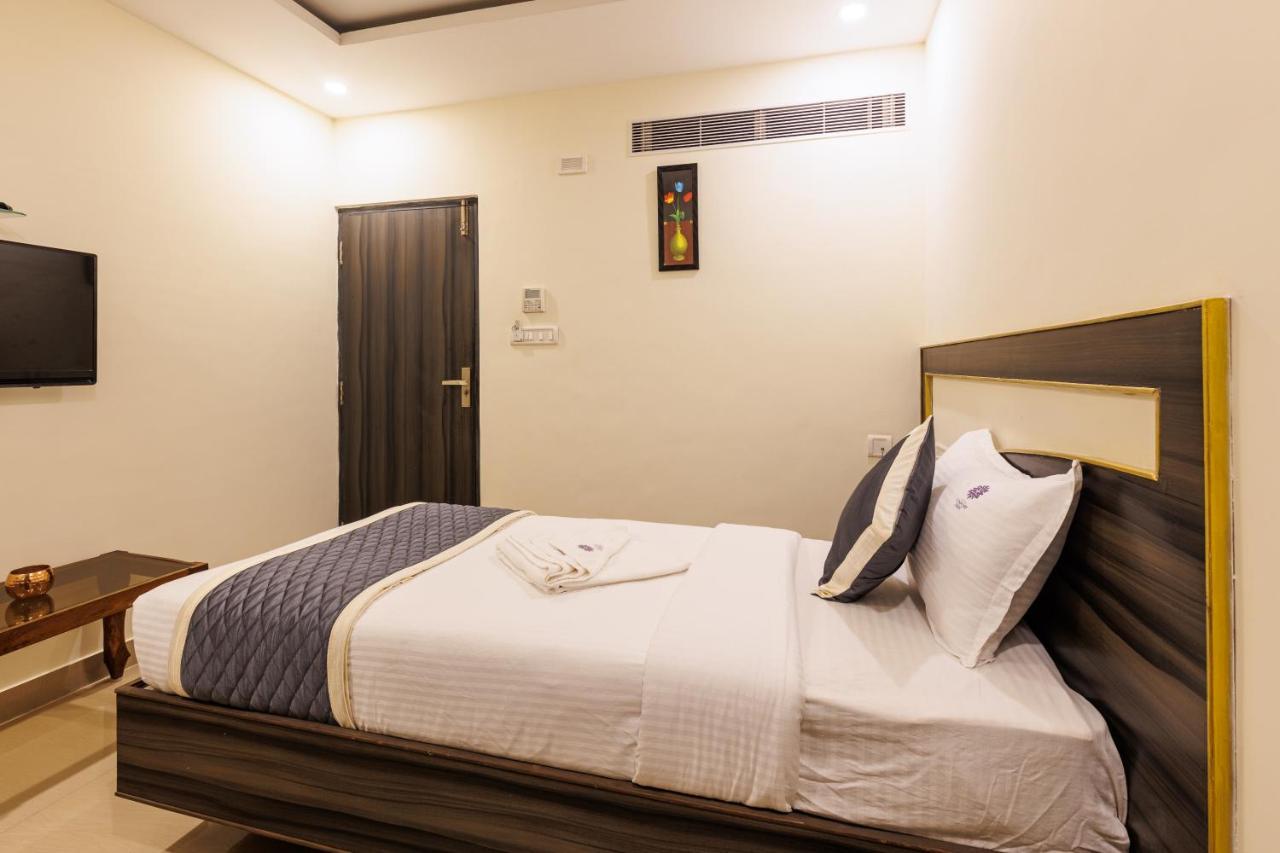 Hotel Comfort Park - Opposite Sri Ramachandra Medical College Porur Chennai Extérieur photo